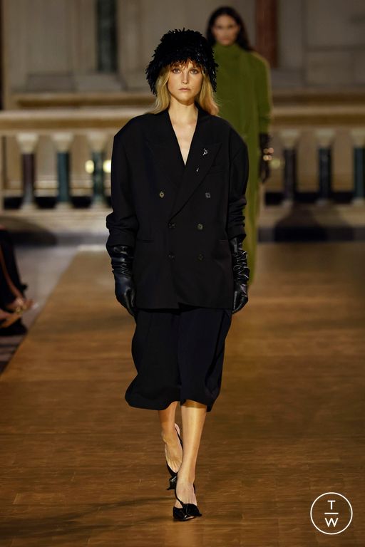 FW26 Cult Gaia Look 4