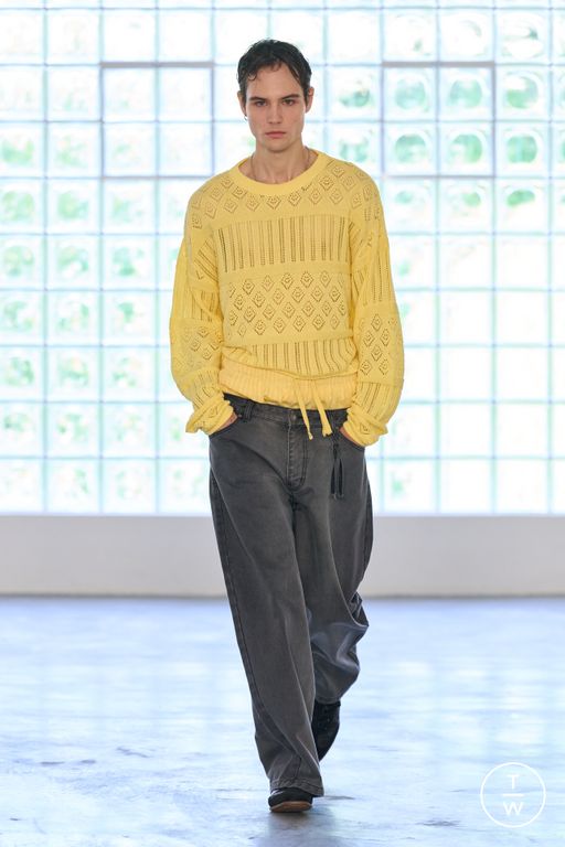 SS 26 David Catalan Look 30