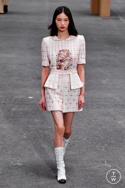 SS23 Chanel Look 15