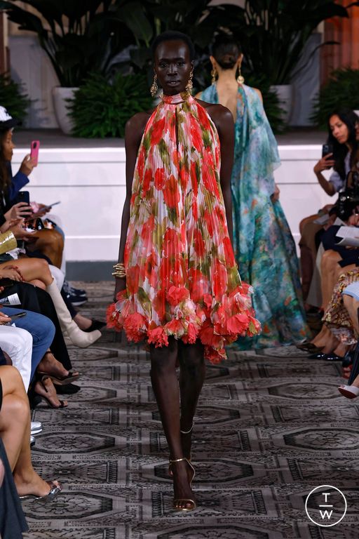 SS25 Dennis Basso Look 28