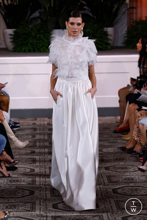 SS25 Dennis Basso Look 32