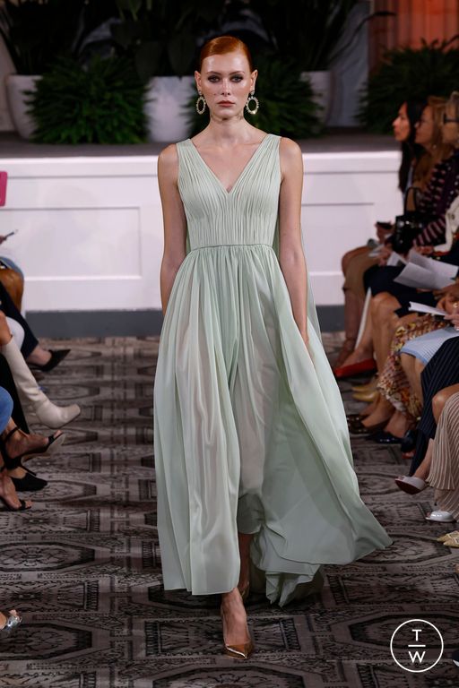 Spring-Summer 2025 Dennis Basso Look 33