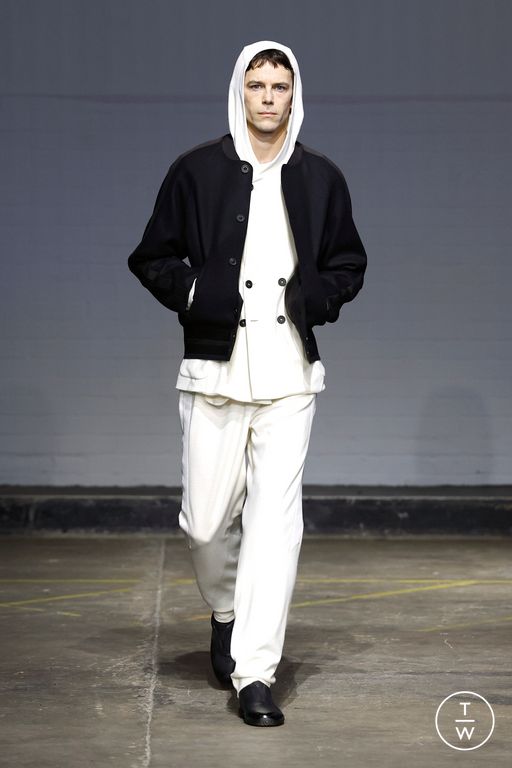 FW26 DERRICK Look 19
