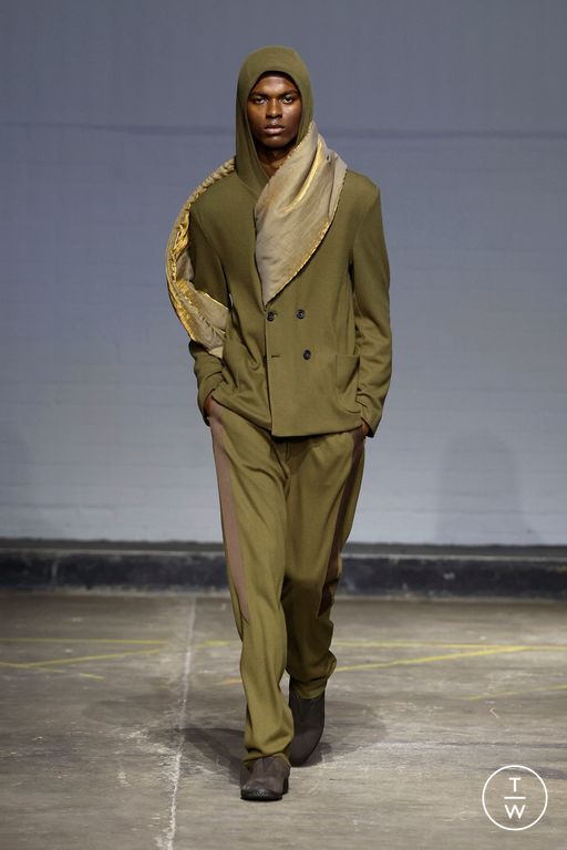 FW26 DERRICK Look 22
