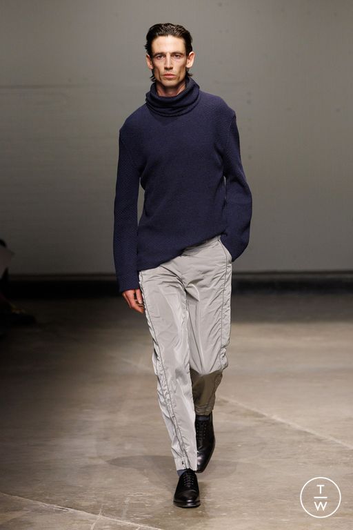 SS25 DERRICK Look 2