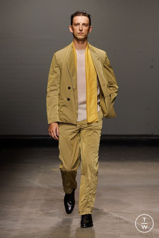 SS25 DERRICK Look 7
