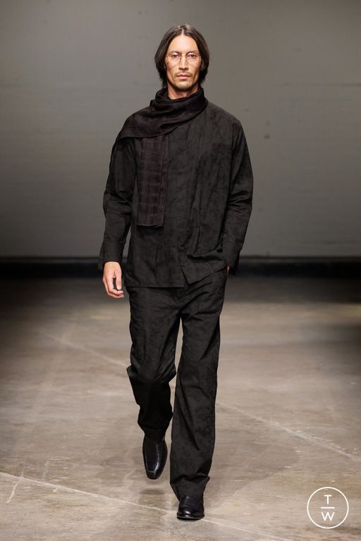 SS25 DERRICK Look 11