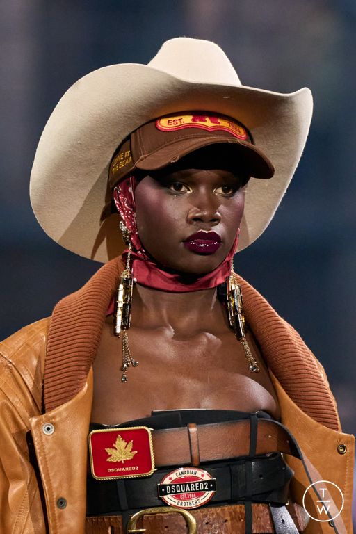 FW25 Dsquared2 Look 5