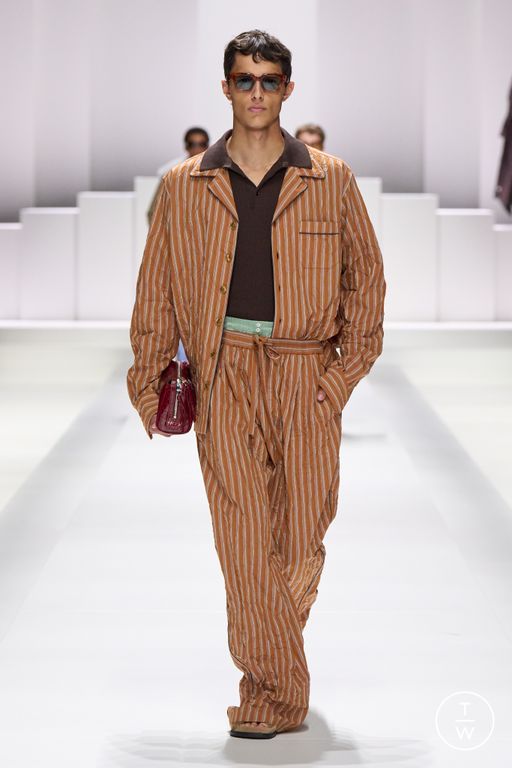 SS 26 Dolce & Gabbana Look 3