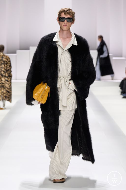 SS 26 Dolce & Gabbana Look 60