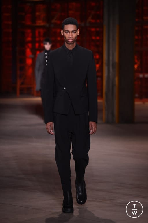 F/W 17 Diesel Black Gold Look 35