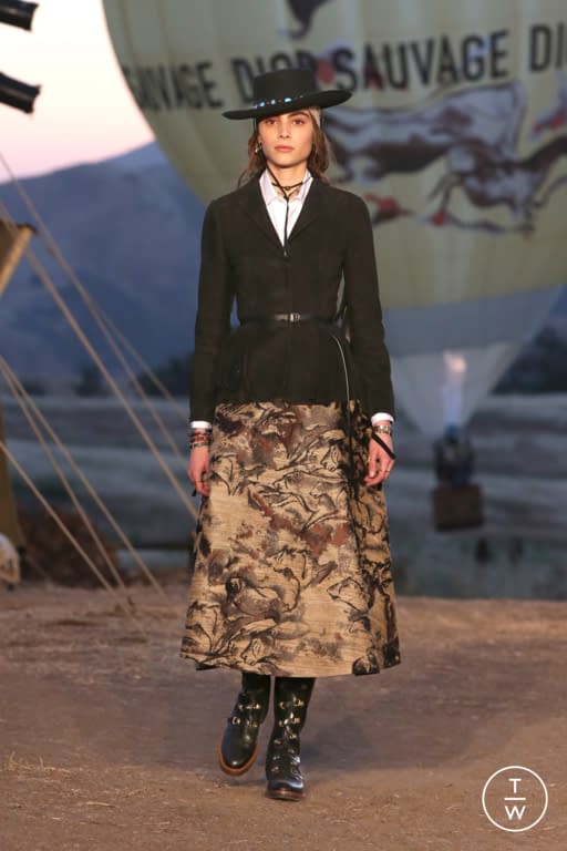 RS18 Christian Dior Look 74