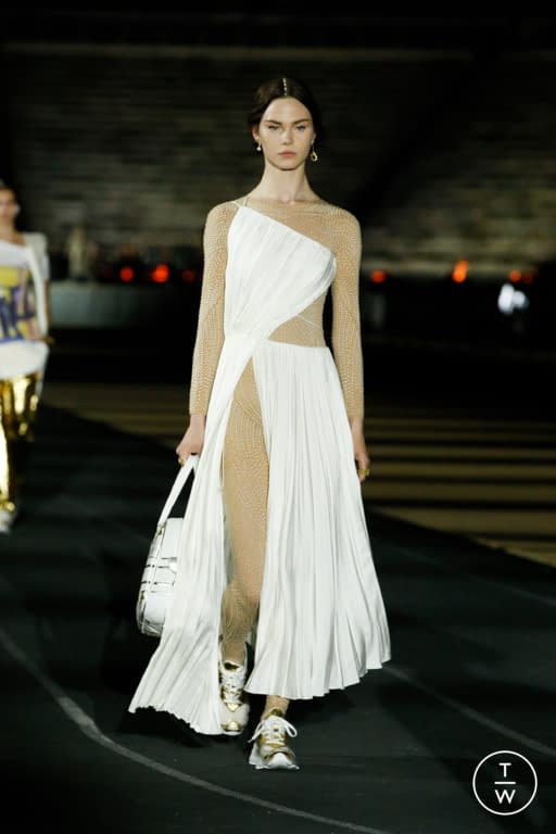 RE22 Christian Dior Look 36