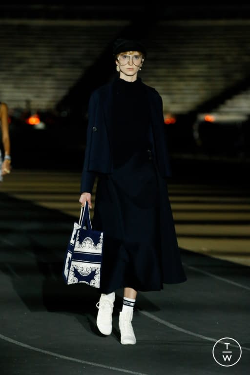 RE22 Christian Dior Look 51