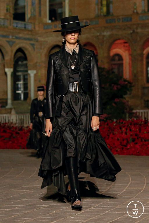 RE23 Christian Dior Look 44