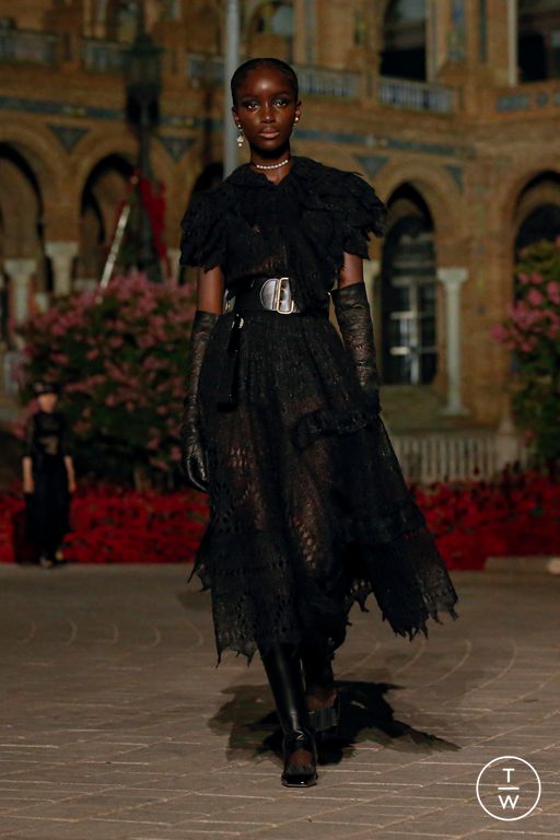 RE23 Christian Dior Look 76