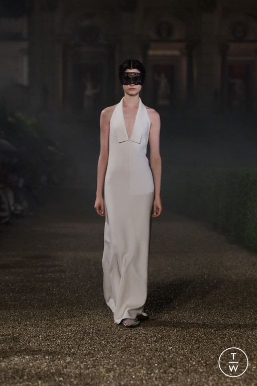 RS 26 Dior Look 2