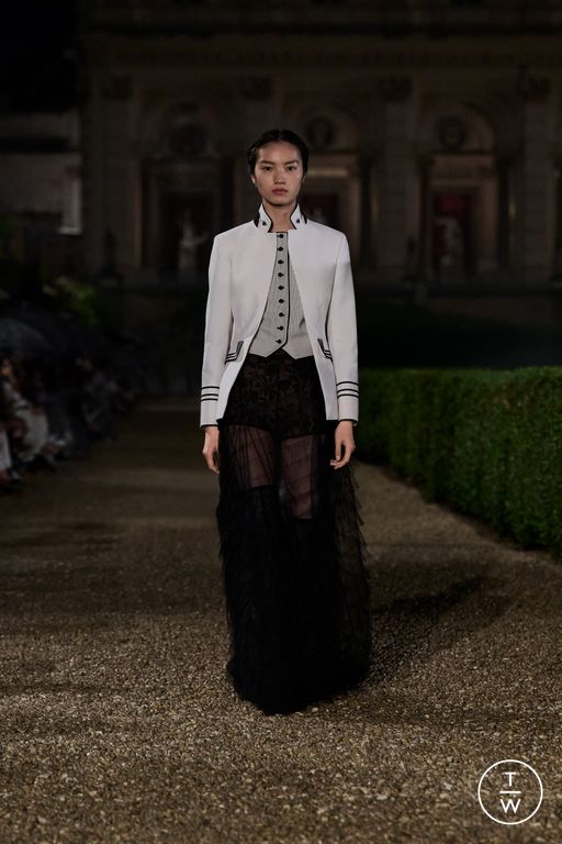 RS 26 Dior Look 28