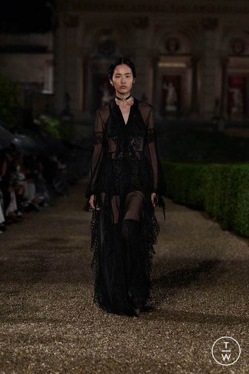 RS 26 Dior Look 32