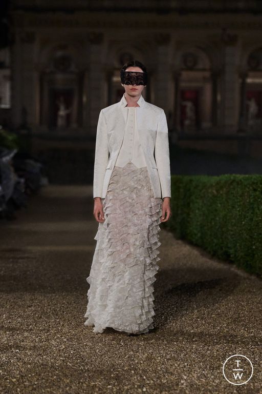 RS 26 Dior Look 42