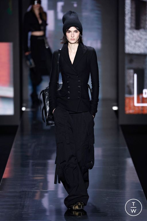 FW25 Dolce & Gabbana Look 42