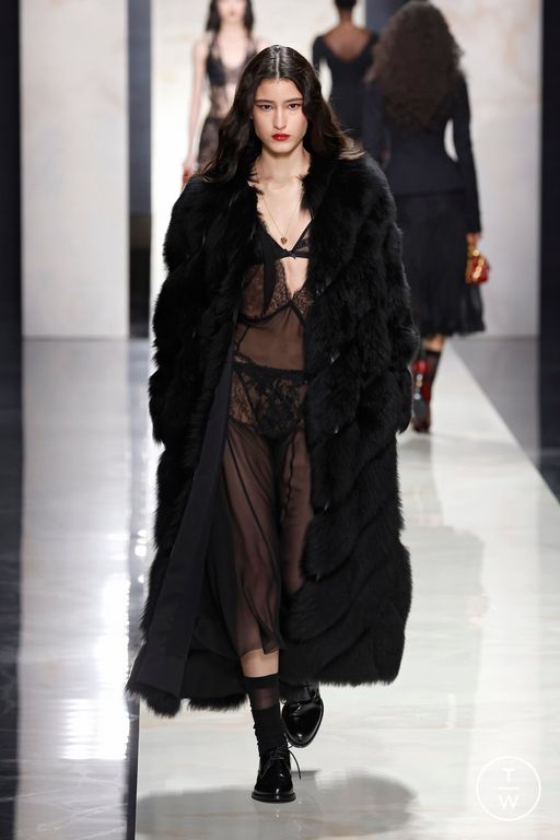 FW26 Dolce & Gabbana Look 36