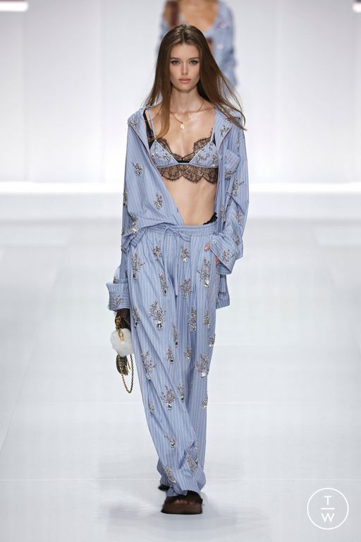 SS26 Dolce & Gabbana Look 1