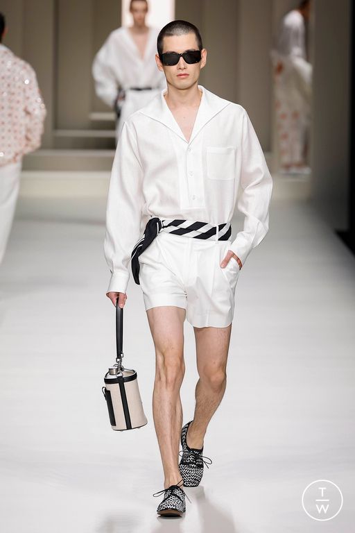 Spring-Summer 2025 Dolce & Gabbana Look 32