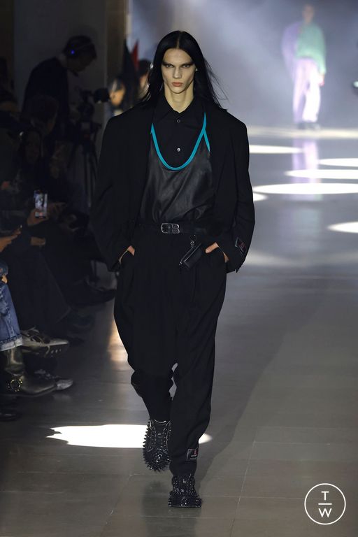 FW25 Doublet Look 1