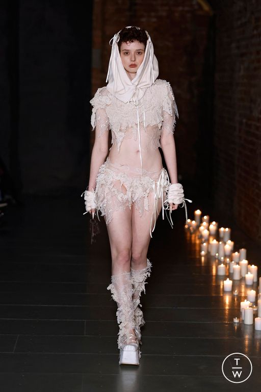 FW26 Dreaming Eli Look 11