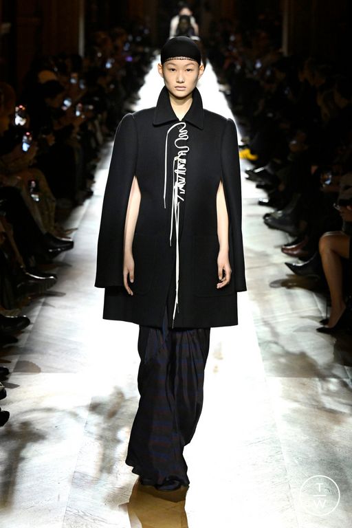 FW25 Dries Van Noten Look 5