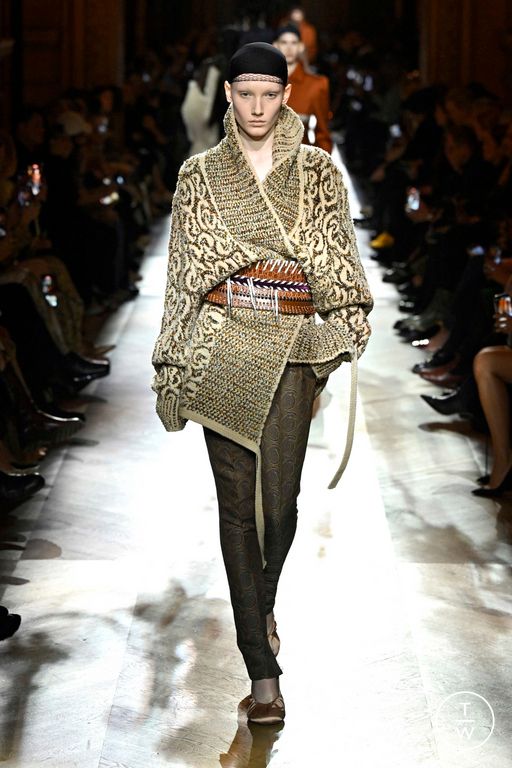 FW25 Dries Van Noten Look 18