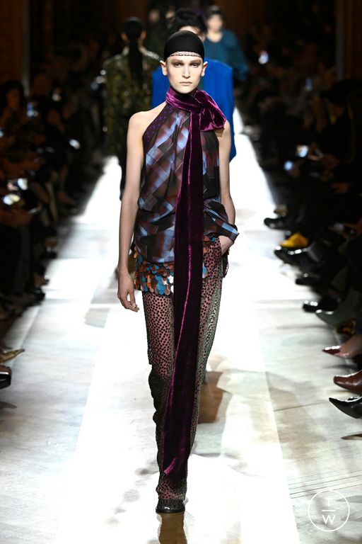 FW25 Dries Van Noten Look 42