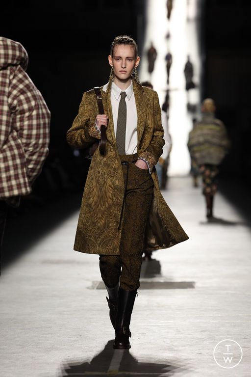 FW26 Dries Van Noten Look 30
