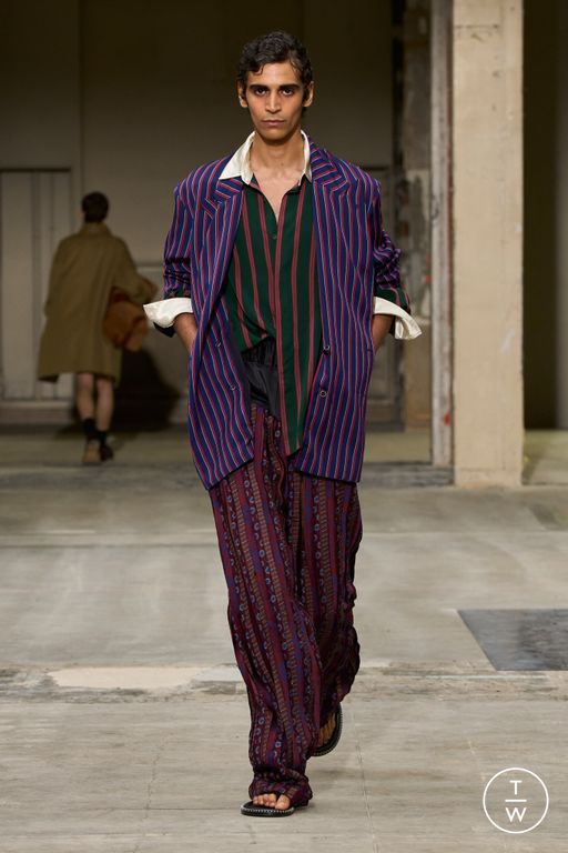 SS 26 Dries Van Noten Look 30