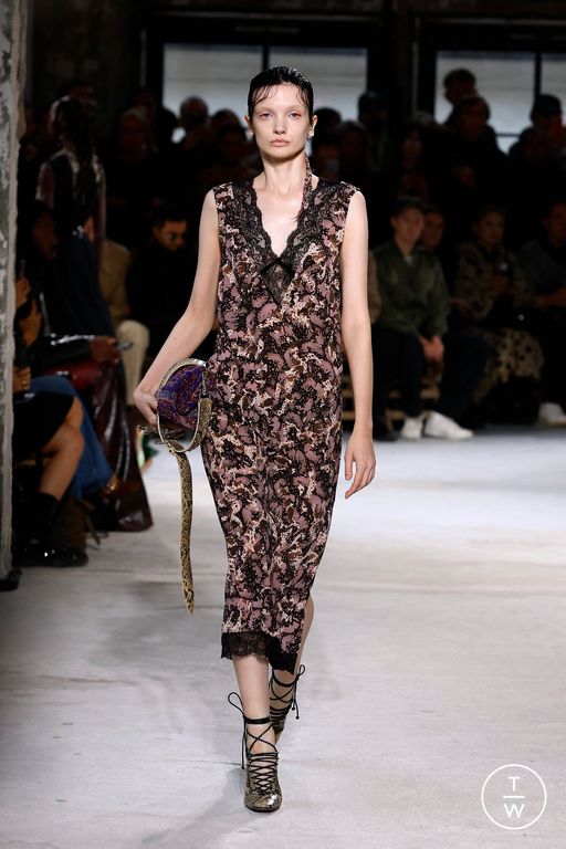 Spring-Summer 2025 Dries Van Noten Look 53