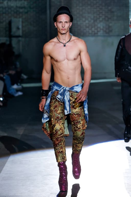 S/S 17 Dsquared2 Look 21