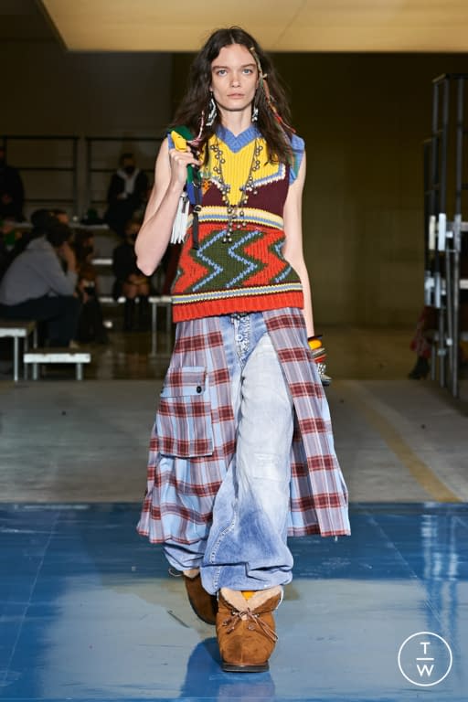 FW22 Dsquared2 Look 28