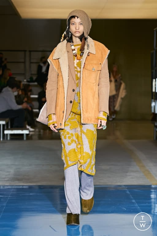 FW22 Dsquared2 Look 3