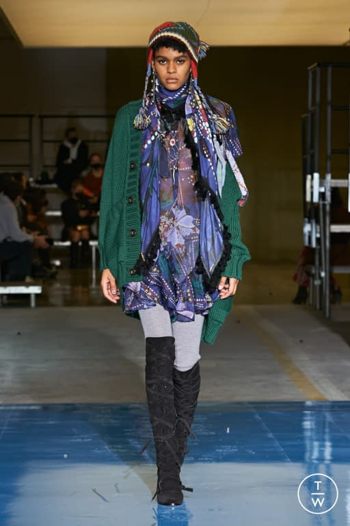FW22 Dsquared2 Look 30