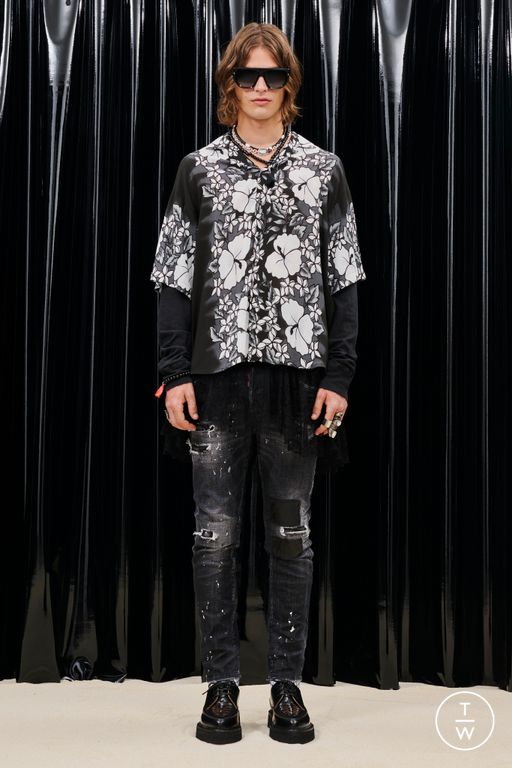 RS23 Dsquared2 Look 2
