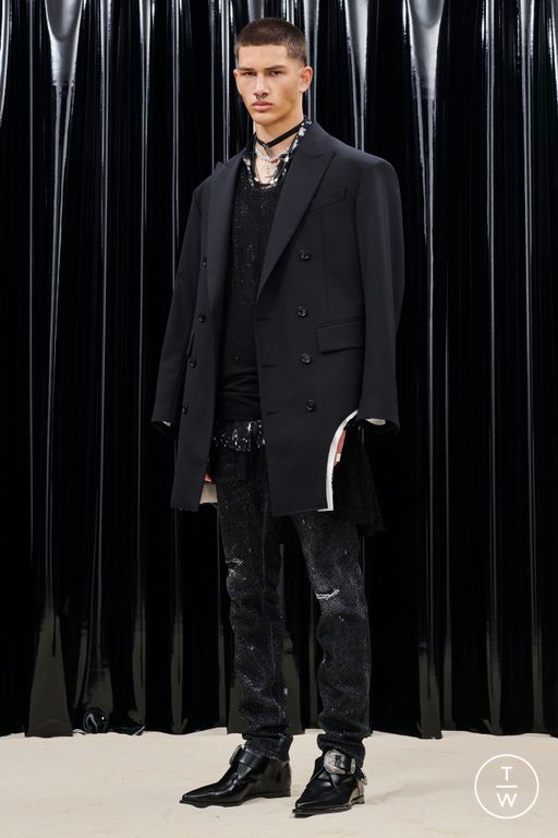 RS23 Dsquared2 Look 40