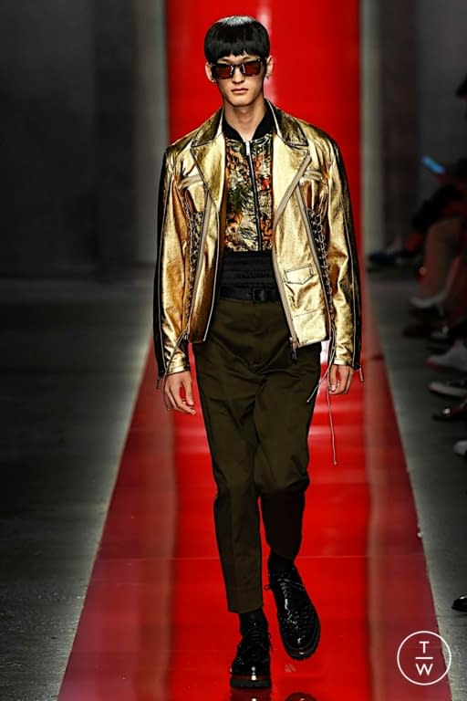 SS20 Dsquared2 Look 32