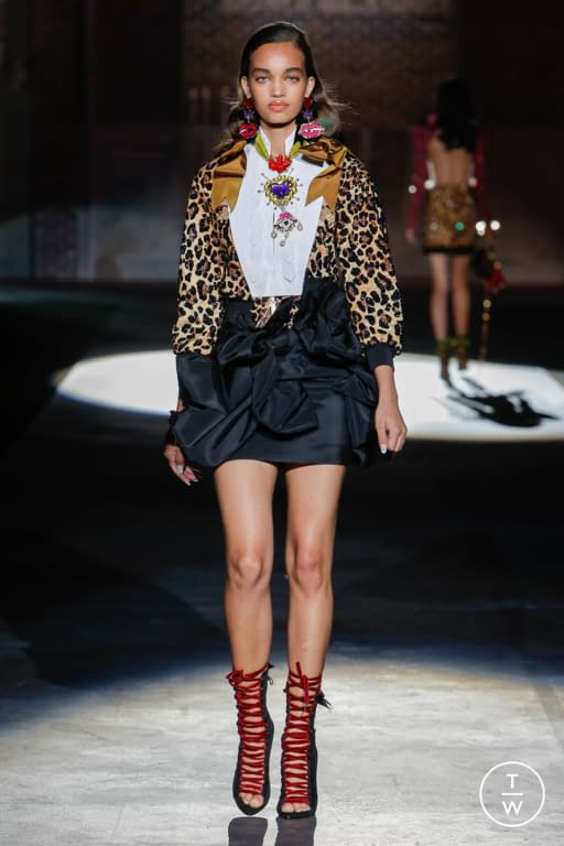 S/S 17 Dsquared2 Look 18