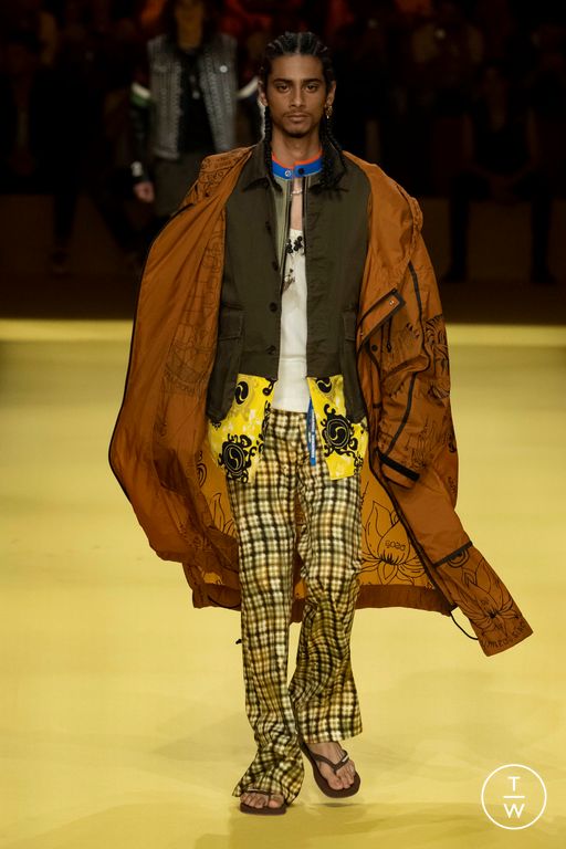 SS23 Dsquared2 Look 3