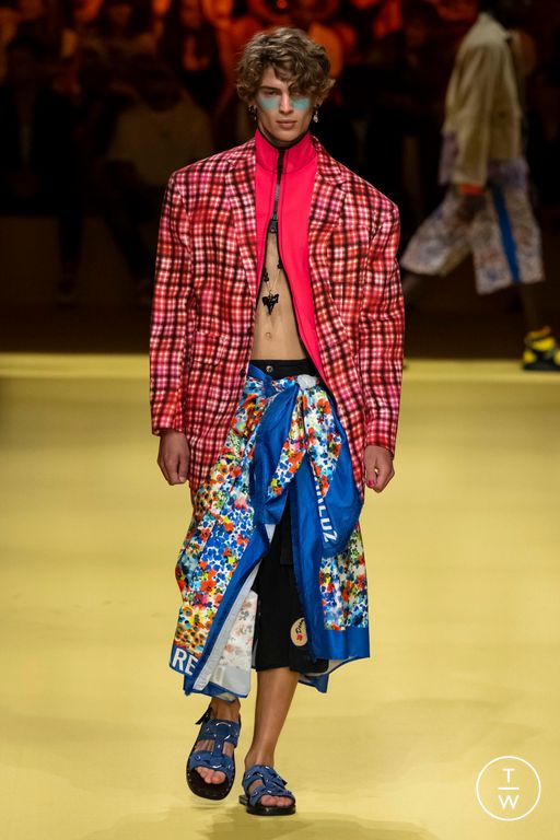 SS23 Dsquared2 Look 30