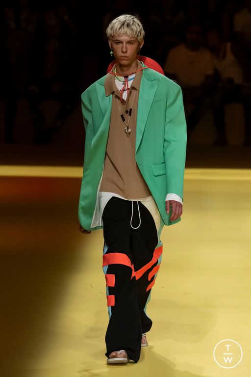 SS23 Dsquared2 Look 44