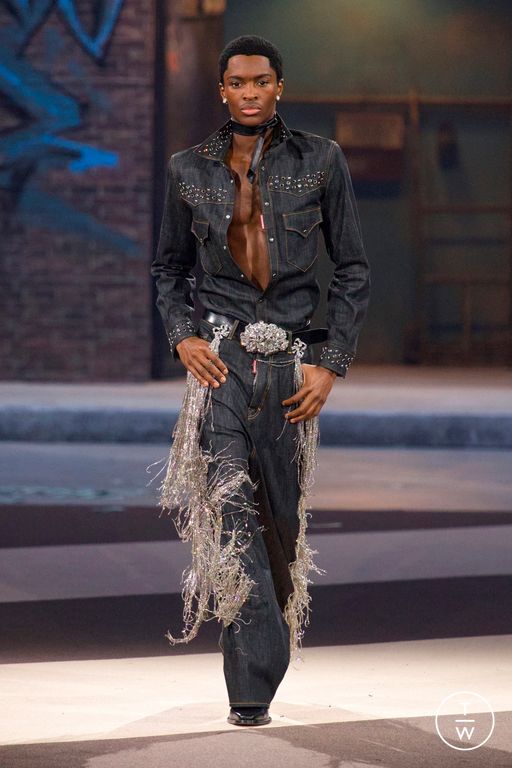 FW25 Dsquared2 Look 12
