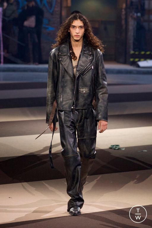 FW25 Dsquared2 Look 23