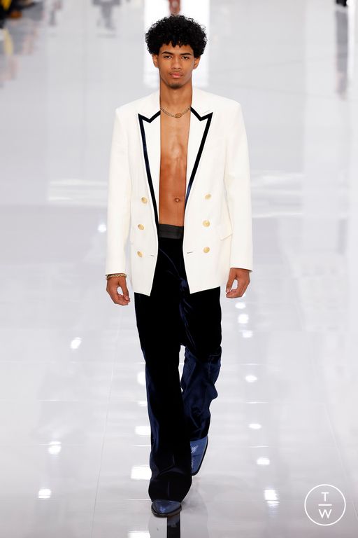 FW24 Dsquared2 Look 30